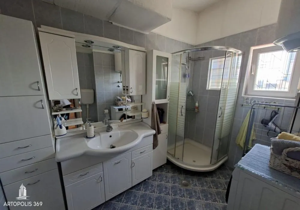 Sale, two bedroom apartment, 43m², Stari Merkator, Novi Beograd Sve Podlokacije