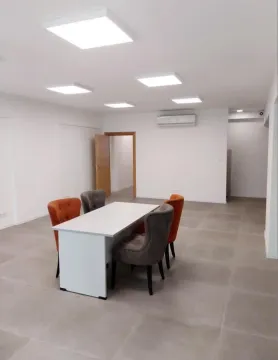 Rent, office space, 120m², Centar, Podgorica - image 2