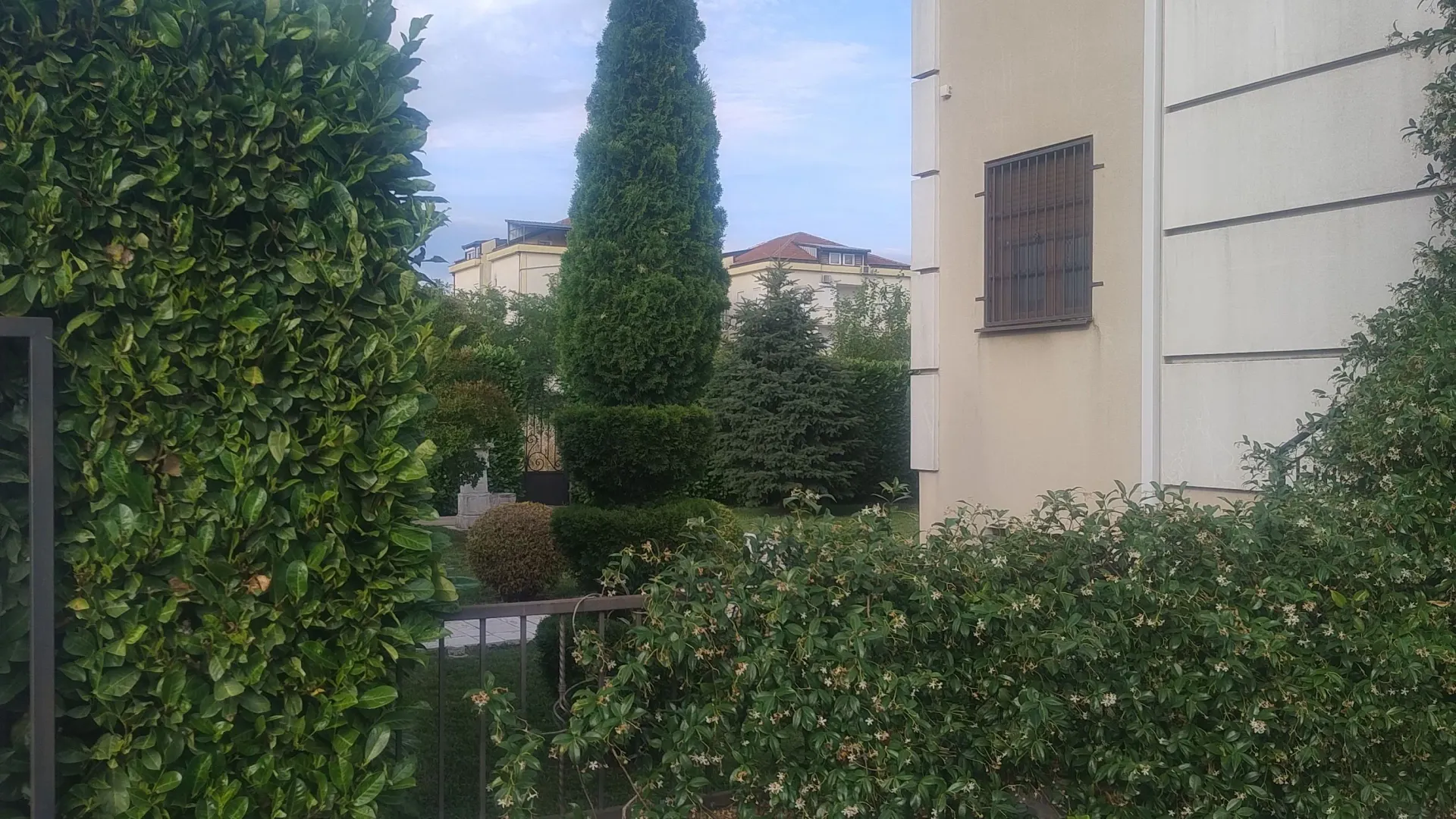 Rent, house, 262m², Zabjelo, Podgorica