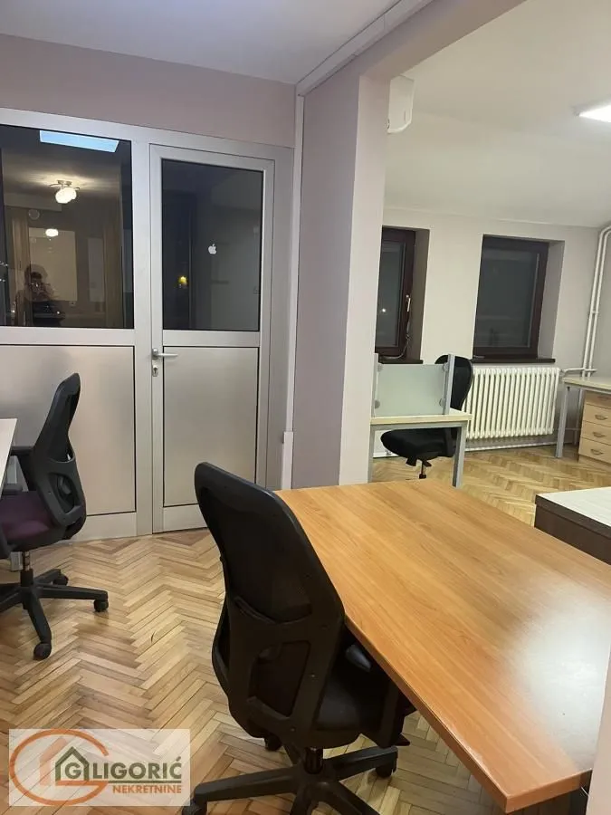 Rent, apartment, 110m², Savski Venac, Beograd