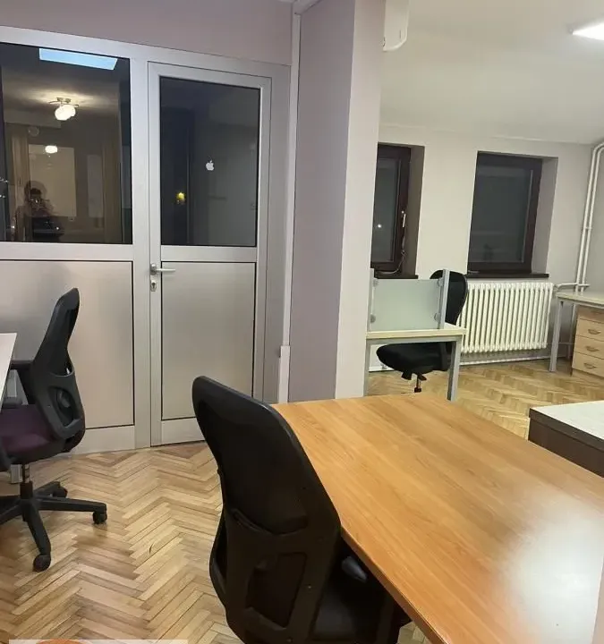 Izdavanje, stan, 110m², Savski Venac, Beograd