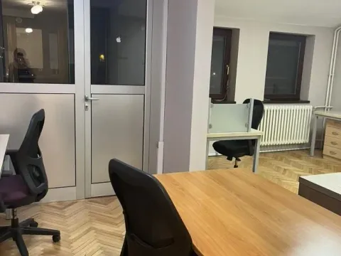 Izdavanje, stan, 110m², Savski Venac, Beograd