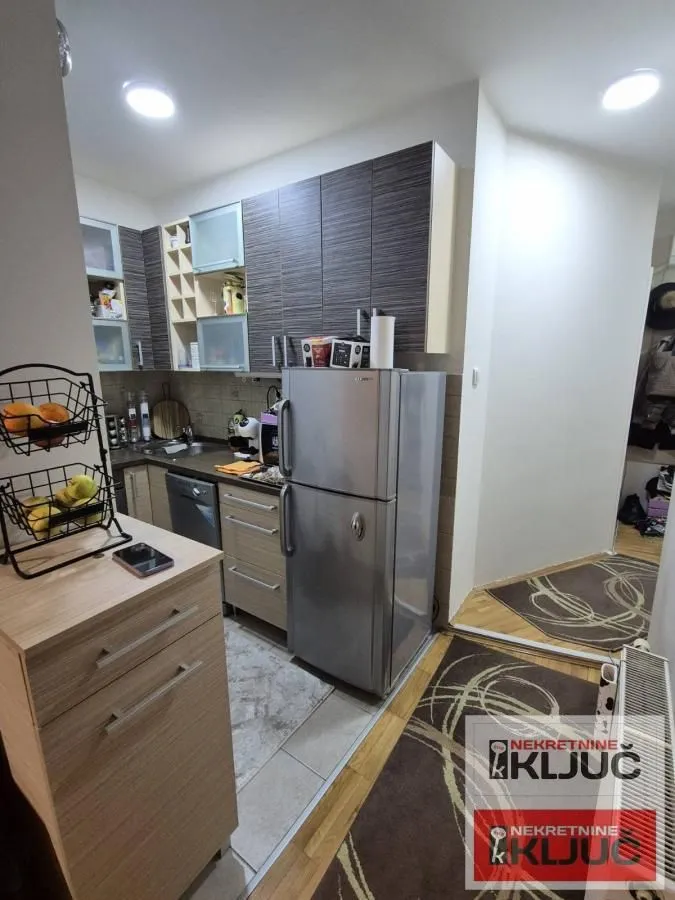 Prodaja, jednosoban stan, 40m², Centar, Novi Sad