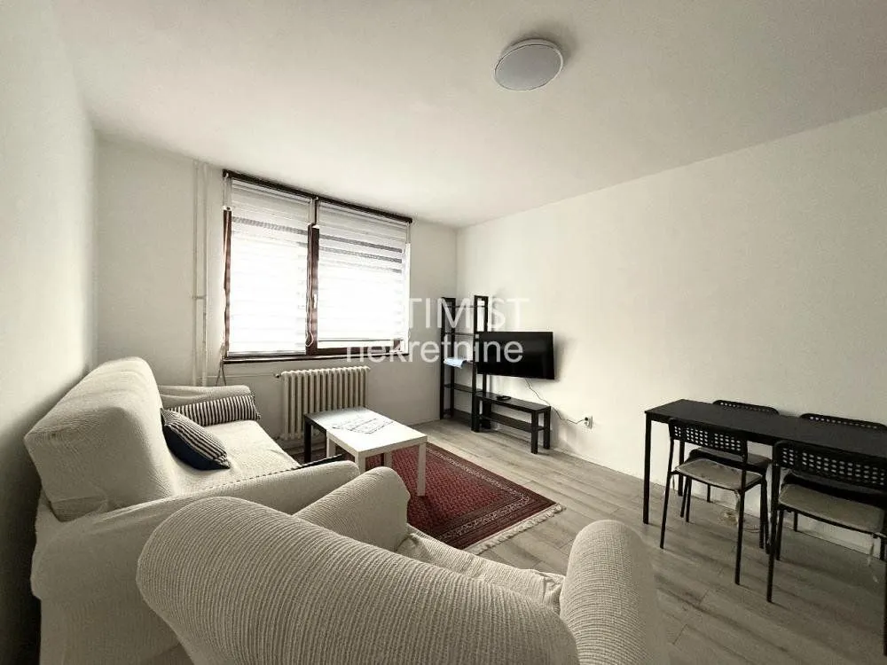 Rent, one bedroom apartment, 42m², Stari Grad, Beograd