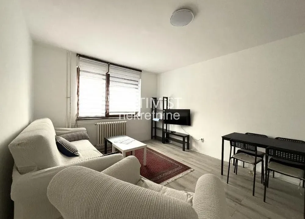 Izdavanje, jednosoban stan, 42m², Stari Grad, Beograd