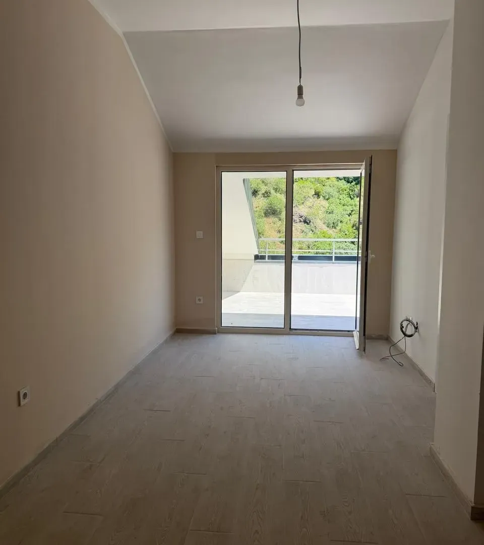 Sale, one bedroom apartment, 47m², Bečići, Budva