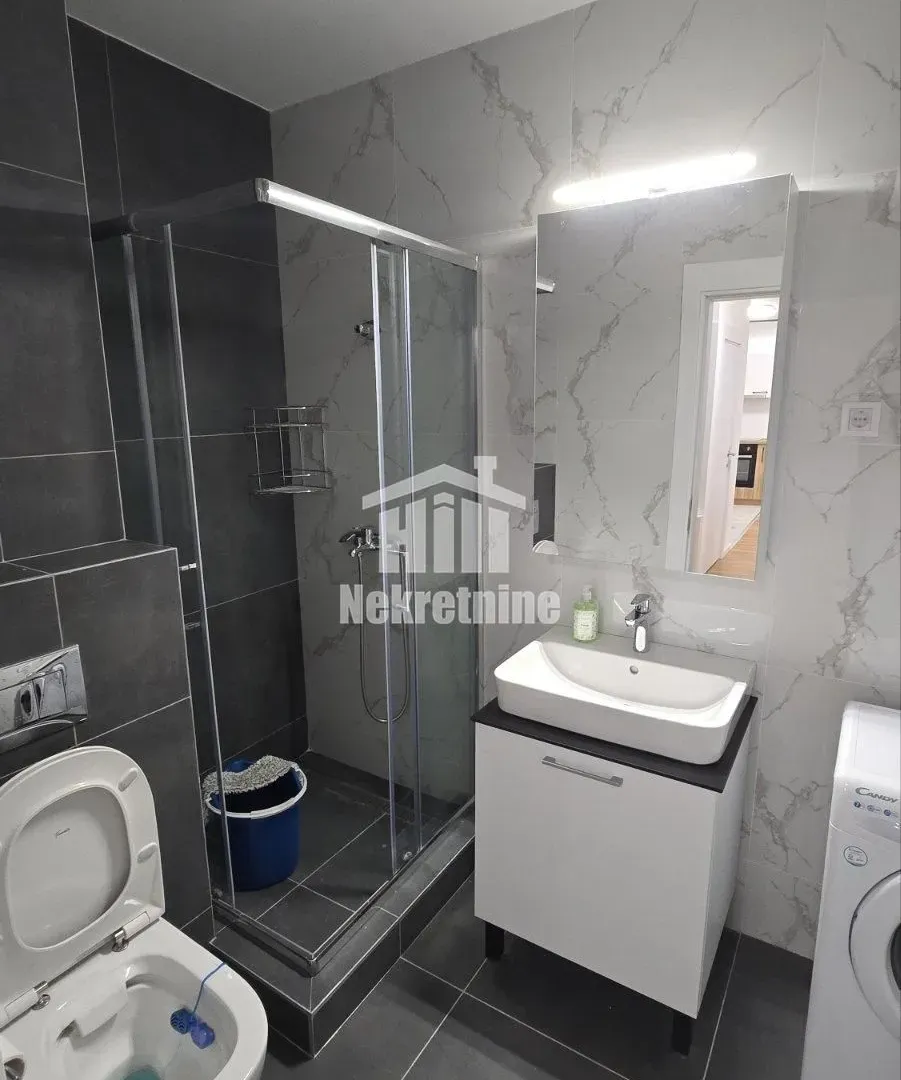 Prodaja, trosoban stan, 67m², Višnjička Banja, Palilula Sve Podlokacije