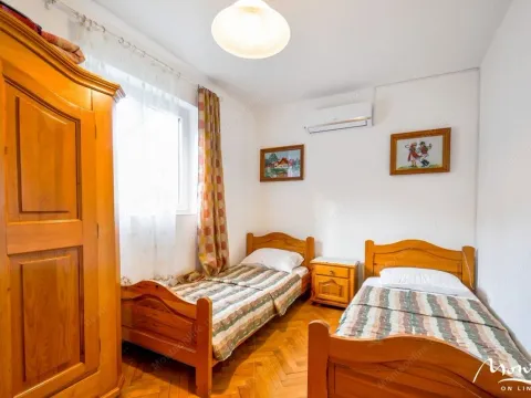 Prodaja, kuća, 288m², Budva, Crna Gora - image 22