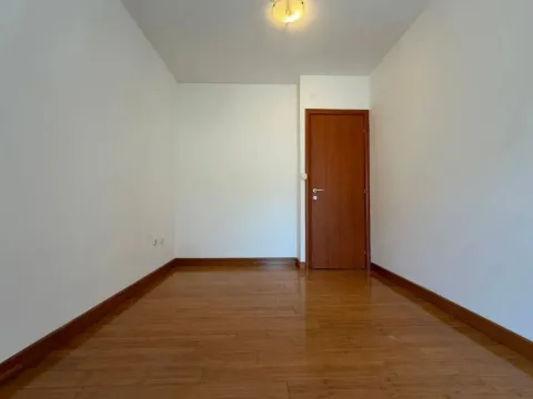 Rent, three bedroom apartment, 107m², Vezirov Most, Podgorica - image 7