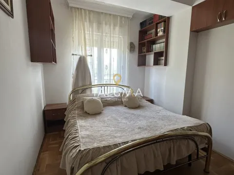 Rent, two bedroom apartment, 60m², Blok 9, Podgorica - image 4