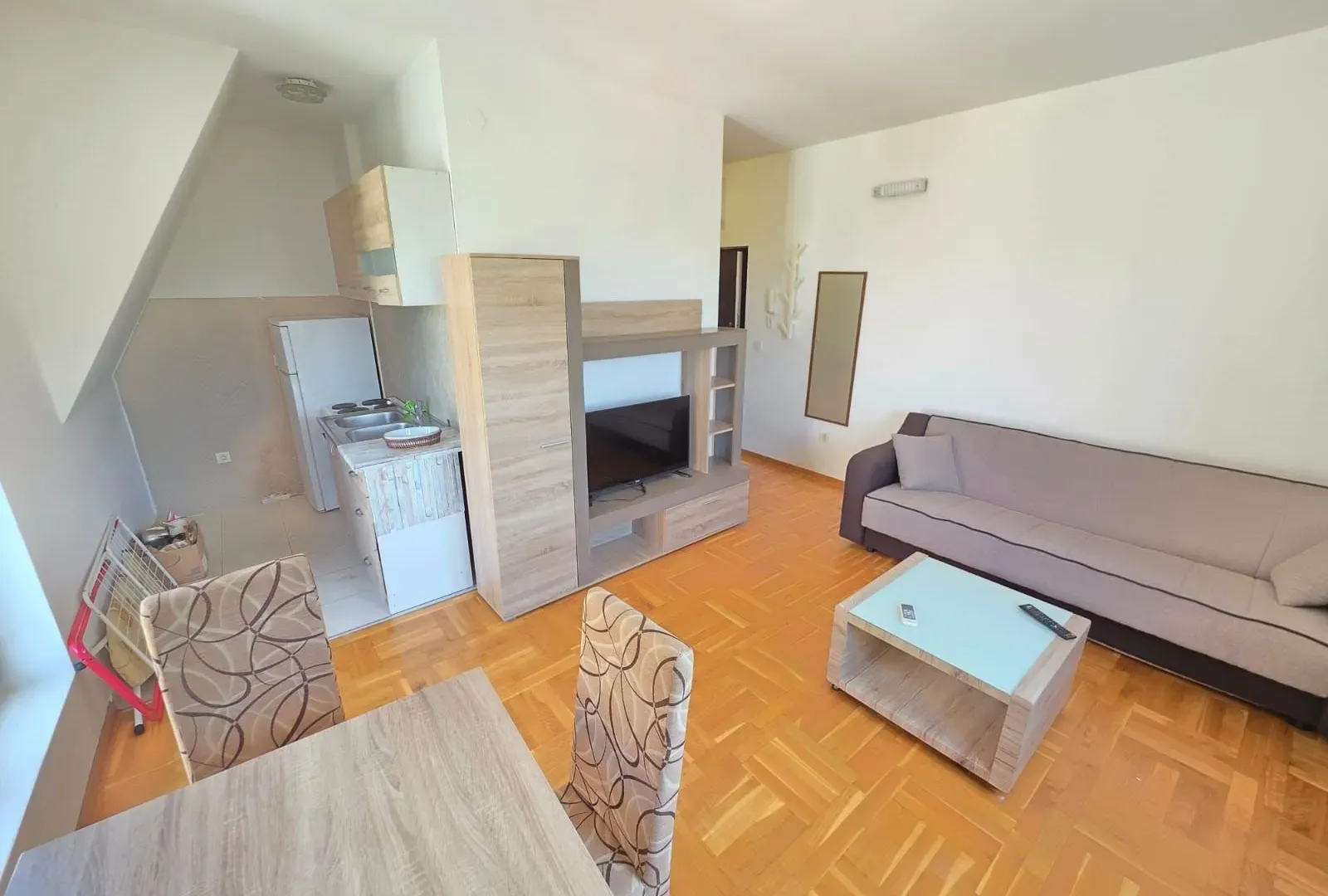 Rent, studio apartment, 27m², Zabjelo, Podgorica