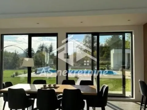 Sale, house, 230m², Vrčin, Grocka - image 9