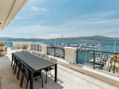 Sale, four bedroom apartment, 620m², Porto Montenegro, Tivat - image 19