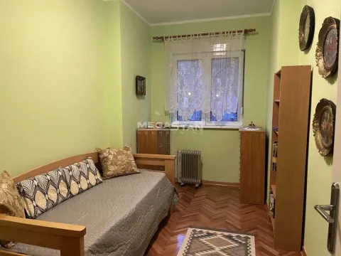 Izdavanje, dvosoban stan, 49m², Zemun Sve Podlokacije, Beograd - image 4