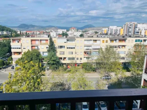 Sale, two bedroom apartment, 74m², Lepa Kata, Podgorica - image 7