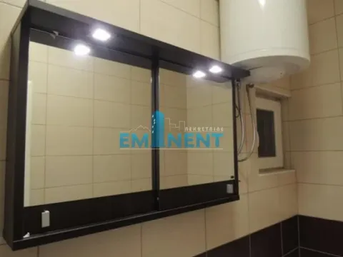 Izdavanje, trosoban stan, 80m², Profesorska Kolonija, Palilula Sve Podlokacije - image 9