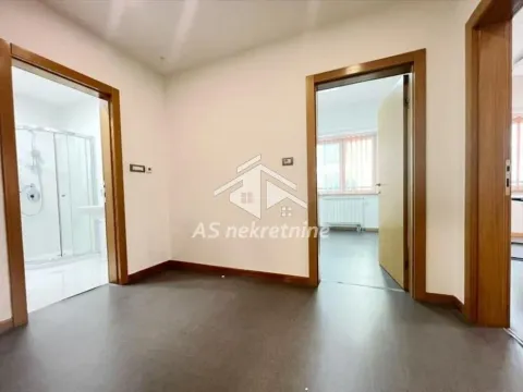 Rent, office space, 198m², Novi Beograd Sve Podlokacije, Beograd - image 13