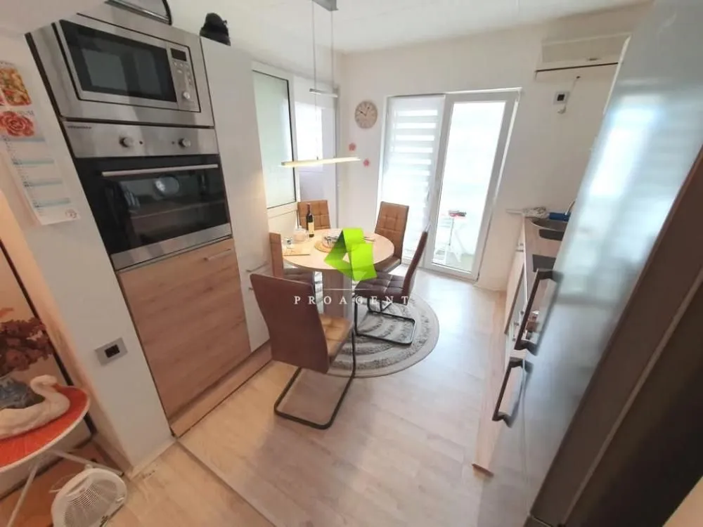 Prodaja, dvosoban stan, 53m², Medijana, Niš