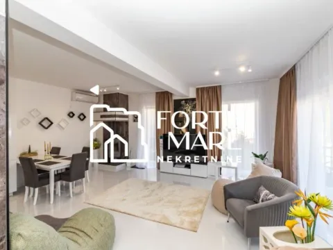 Prodaja, kuća, 160m², Zelenika, Herceg Novi - image 10