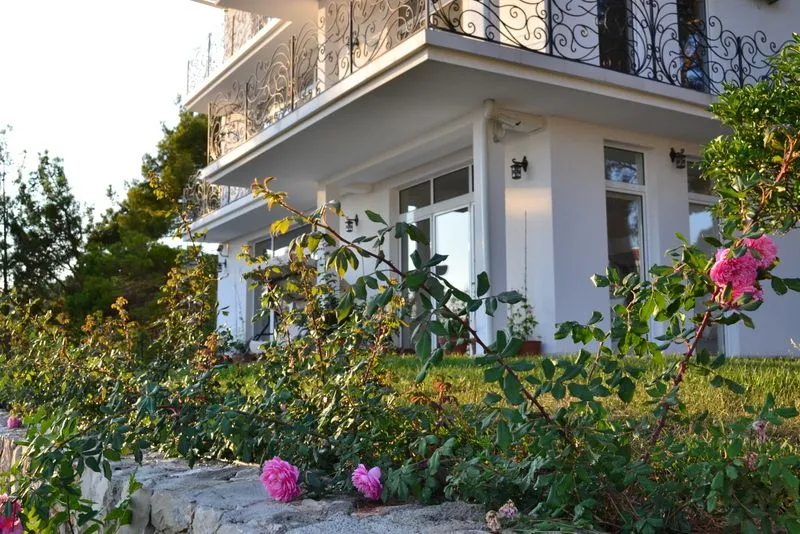 Sale, house, 360m², Šušanj, Bar