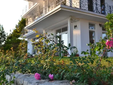 Sale, house, 360m², Šušanj, Bar - image 2
