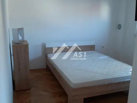 Izdavanje, trosoban stan, 82m², Bulevar Oslobodjenja, Novi Sad Sve Podlokacije - image 7