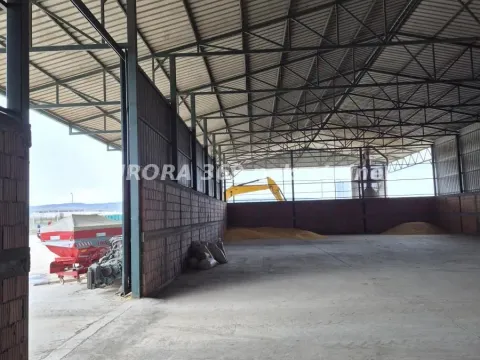 Rent, office space, 1000m², Irig, Srbija - image 3