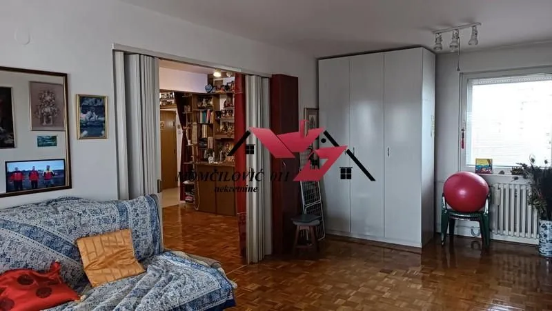 Prodaja, trosoban stan, 101m², Žarkovo, Beograd