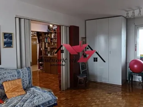 Sale, three bedroom apartment, 101m², Žarkovo, Beograd