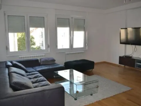 Rent, two bedroom apartment, 85m², Vračar Hram, Vračar Sve Podlokacije