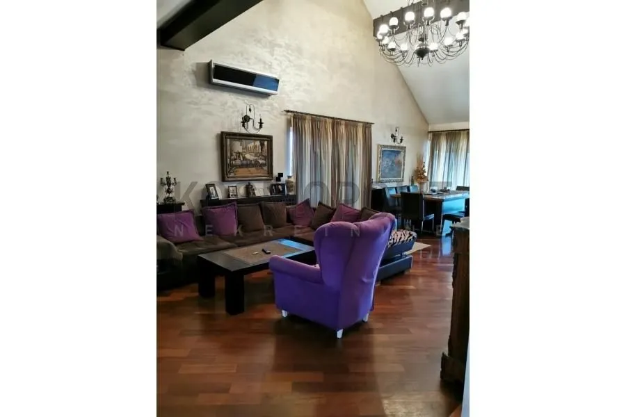 Sale, apartment, 199m², Banovo Brdo, Beograd