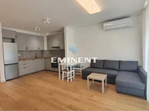 Izdavanje, dvosoban stan, 53m2, Vračar, Beograd Izdavanje, dvosoban stan, 53m2, Vračar, Beograd