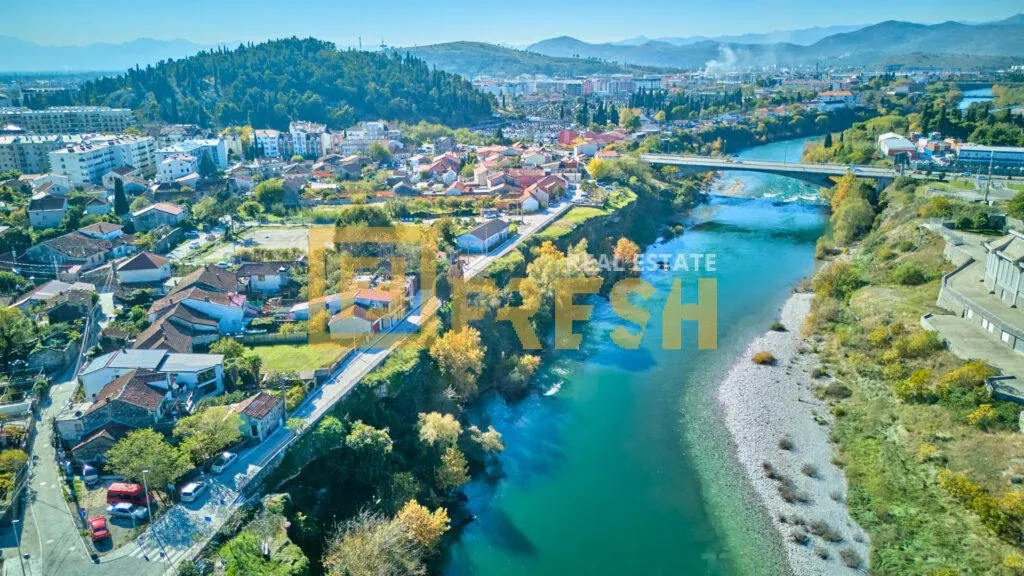 Prodaja, plac, 979m², Stara Varoš, Podgorica
