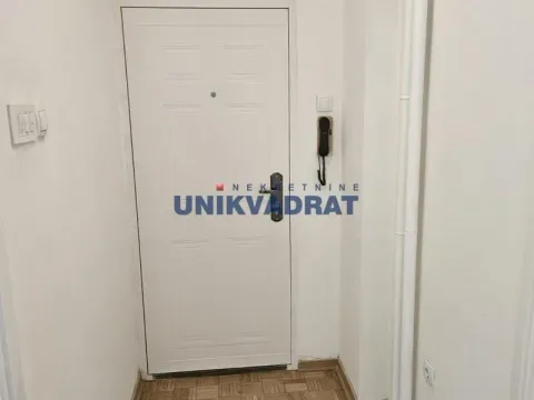 Sale, one bedroom apartment, 39m², Borča 1, Borča Sve Podlokacije - image 3