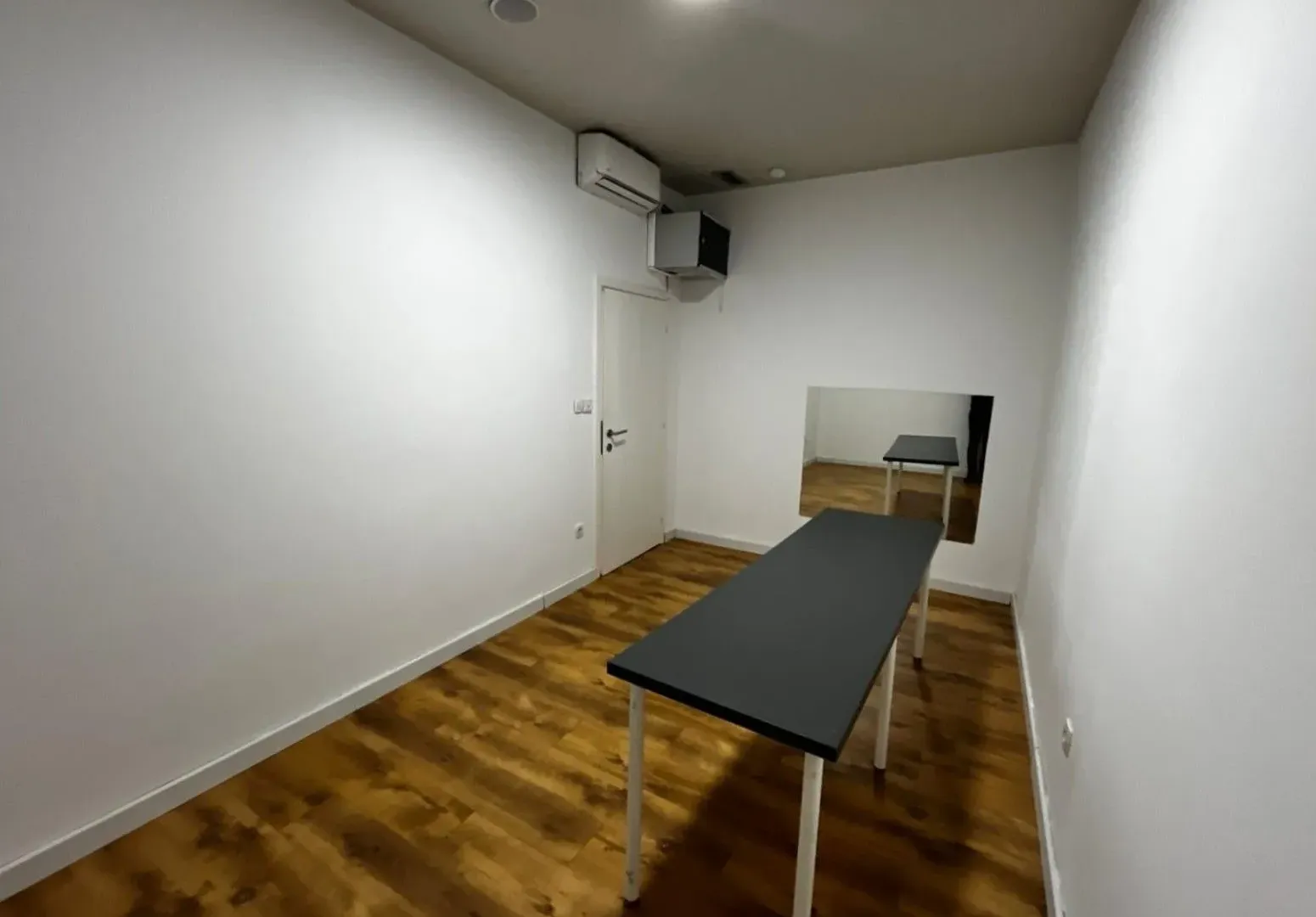 Rent, office space, 92m², Nova Dalmatinska, Podgorica