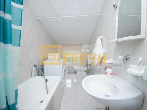 Prodaja, dvosoban stan, 75m², Centar, Podgorica - image 14