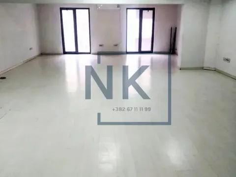 Rent, office space, 172m², 1 maj, Podgorica - image 2