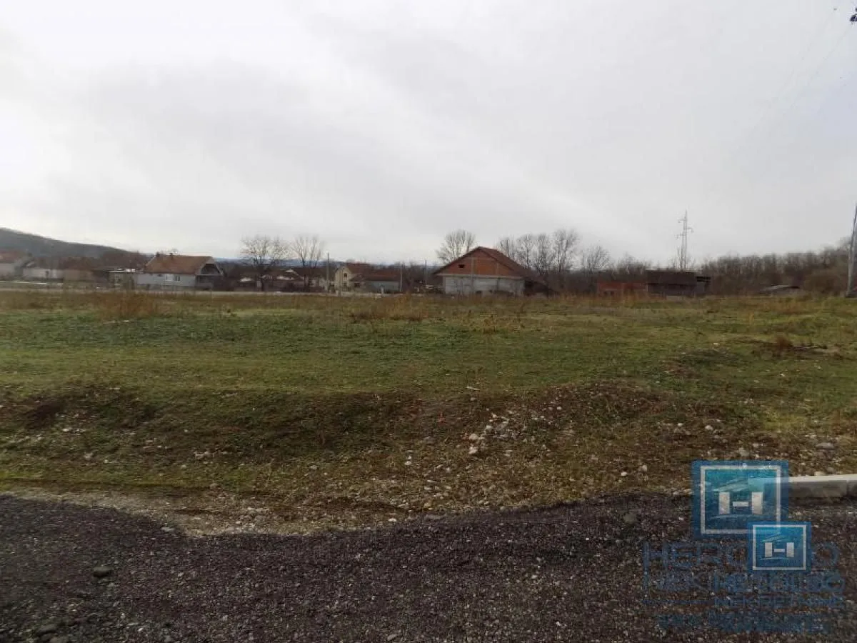 Sale, office space, 702m², Pojate, Ćićevac