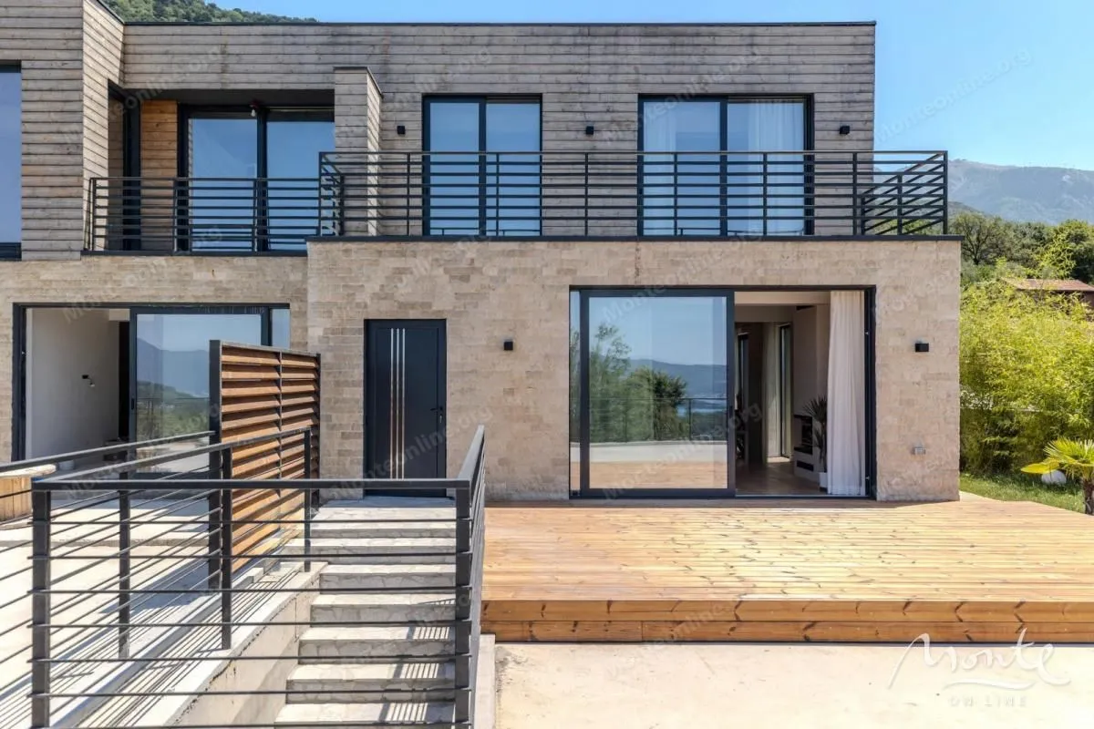 Sale, house, 129m², Kavač, Kotor