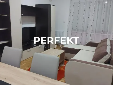 Rent, two bedroom apartment, 47m², Pančevo, Srbija - image 6