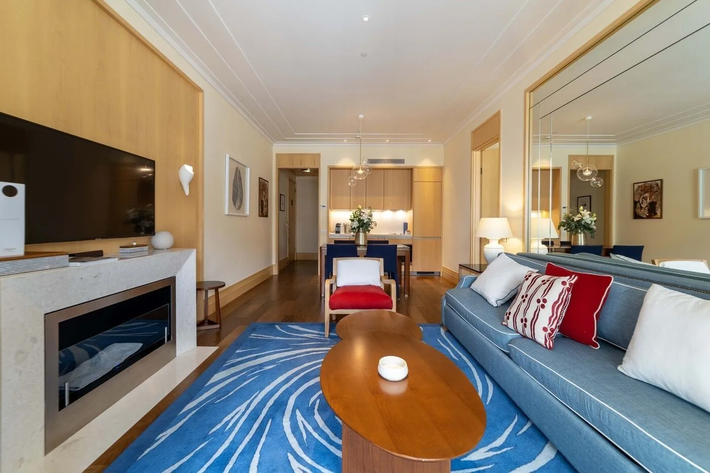 Prodaja, jednosoban stan, 81m², Tivat, Crna Gora