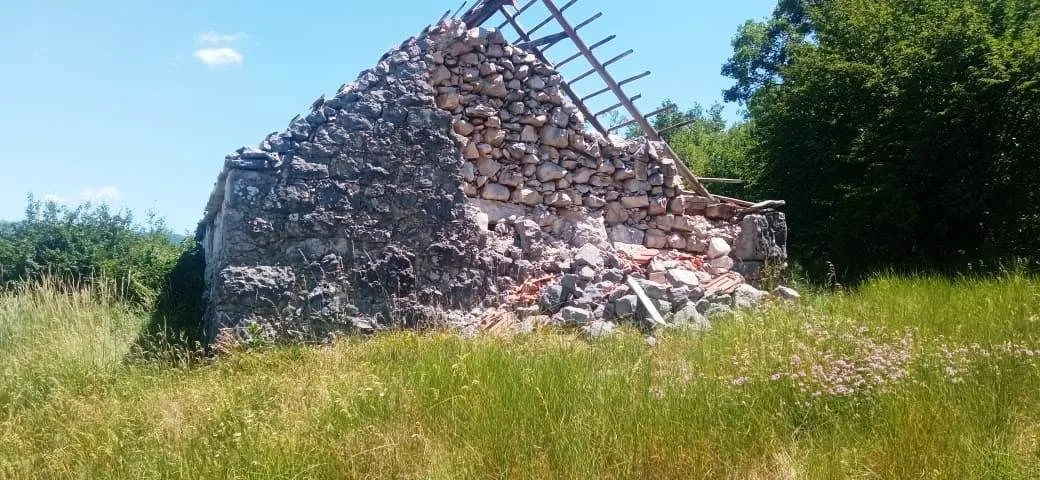 Prodaja, plac, 1500m², Ozrinići, Nikšić
