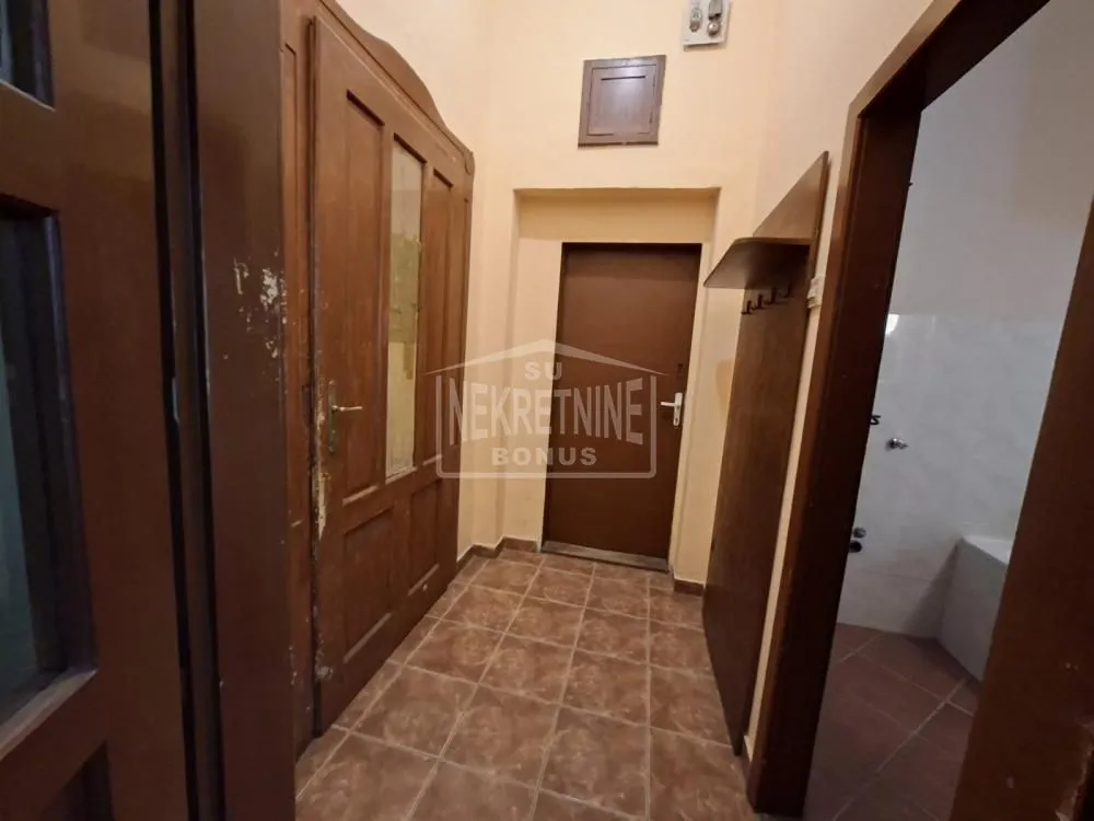 Prodaja, jednosoban stan, 45m², Kertvaroš, Subotica