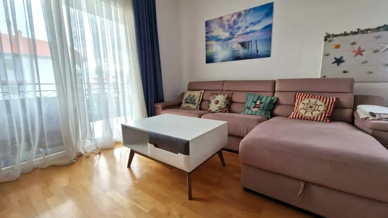 Rent, apartment, 40m², Tivat, Crna Gora