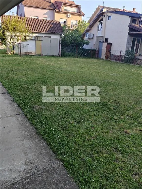 Prodaja, kuća, 240m², Čukarica, Beograd