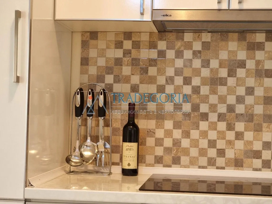 Prodaja, dvosoban stan, 94m², Bečići, Budva