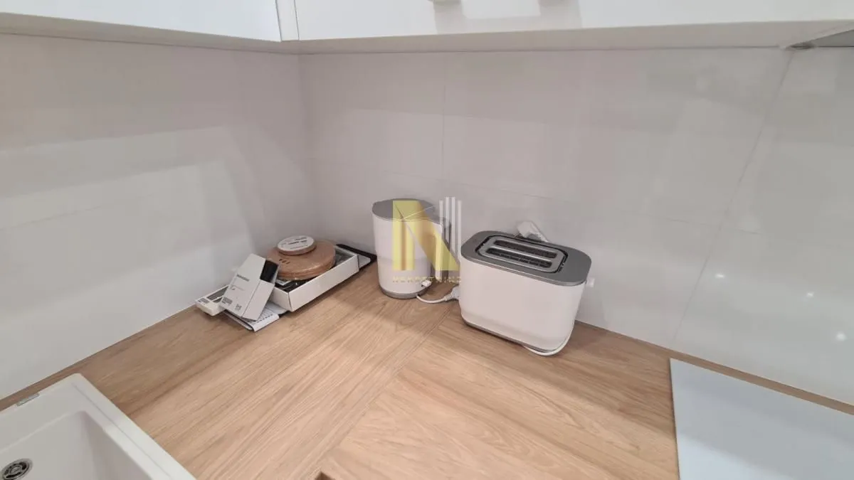 Izdavanje, dvosoban stan, 45m², Bulevar Oslobodjenja, Novi Sad Sve Podlokacije