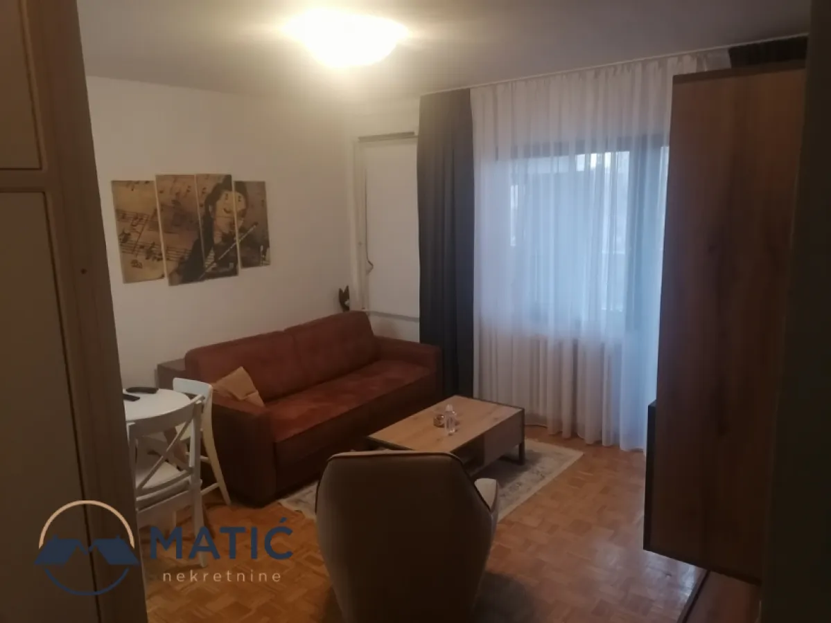 Prodaja, dvosoban stan, 54m², Novo naselje, Novi Sad