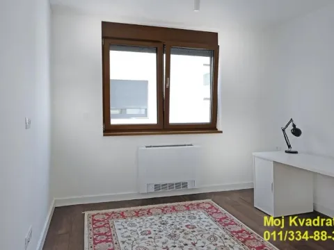 Izdavanje, četvorosoban stan, 132m², Vračar Sve Podlokacije, Beograd - image 15