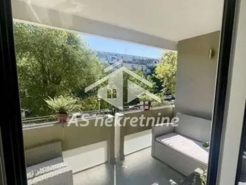 Izdavanje, trosoban stan, 82m², Novi Beograd Sve Podlokacije, Beograd - image 10